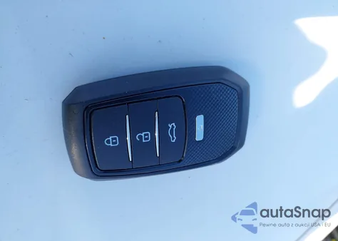 2010 Toyota Prius Iv z USA, uszkodzony, nr VIN JTDKN3DU0A0085139